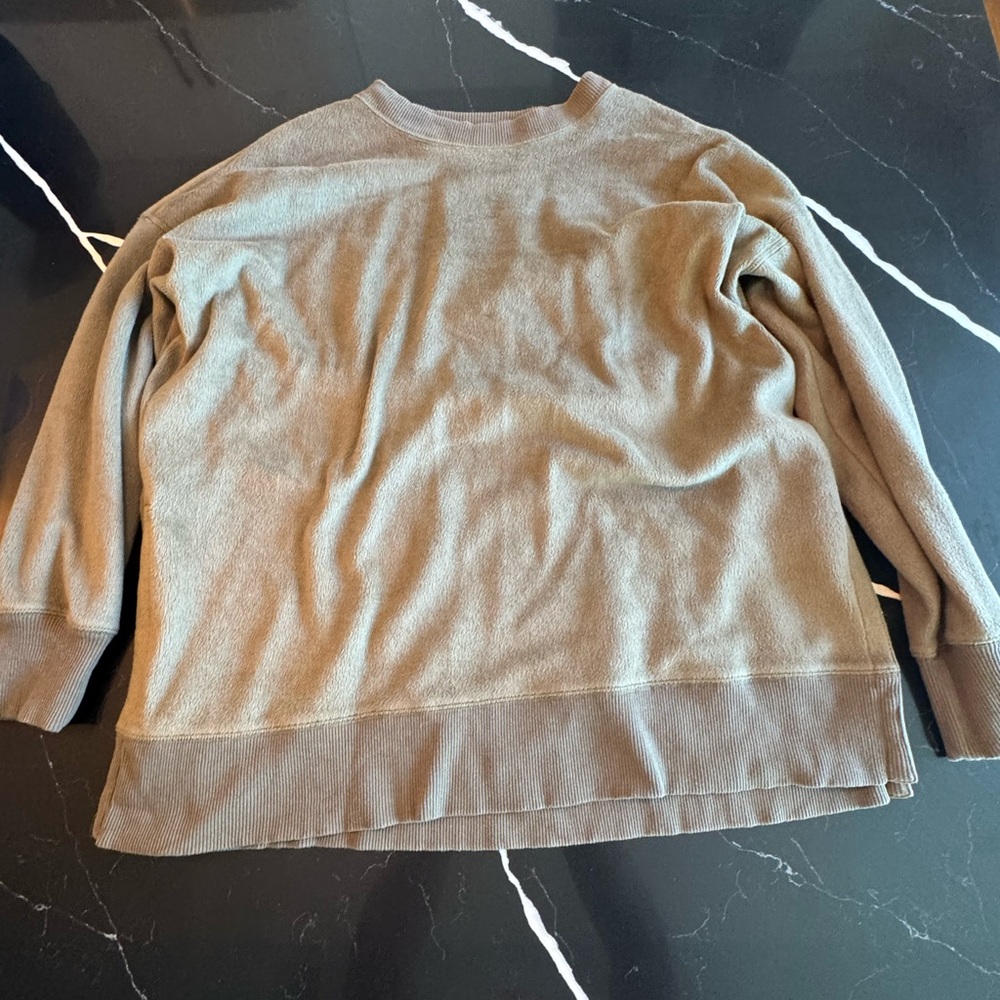 Aerie Olive Green‎ Crewneck Sweater